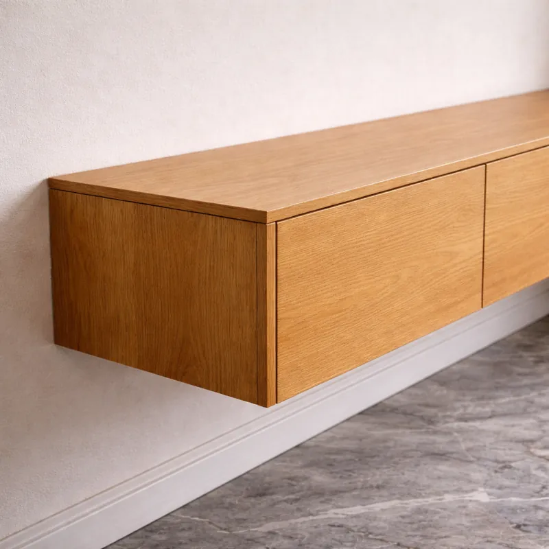 Meuble TV en bois massif fabriqué sur mesure par Quentin Breton, artisan menuisier à Marseille